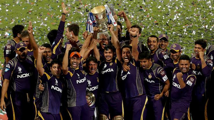 ImTanujSingh's tweet image. On this day in 2014 - Kolkata Knight Riders becomes 2nd team to win 2 IPL Trophies under Gautam Gambhir. That season KKR did a remarkable comeback, they lost 5 games out of 7 from then won IPL trophy.

Uthappa won Orange Cap, Narine picked 21 wickets &amp;amp; Gautam led from the front!