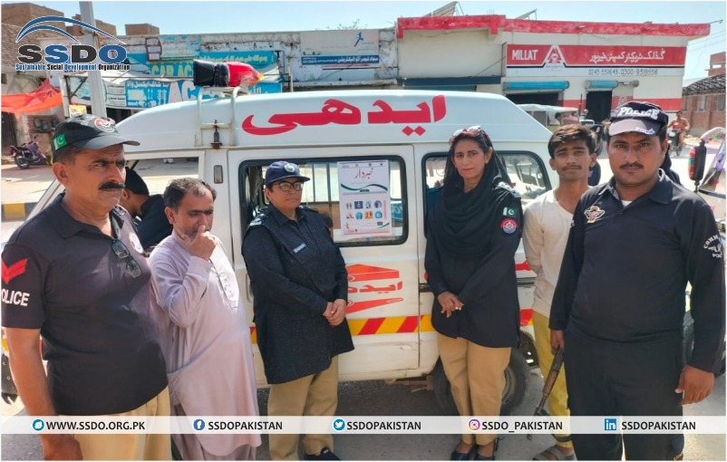 SSDOPakistan's tweet photo. As a follow-up activity of SSDO training on TIP, and creating wider awareness among the masses, Ms. Mehnaz and Ms. Razia Bano of Police department Khairpur pasted the flyers on Combatting Trafficking in Persons & Bonded Labour at different places in District Khairpur.
#endhumantrafficking #endslavery #endbondedlabour #Sindh 
@JTIP_State @UNODC_HTMSS @StateINL @usembislamabad