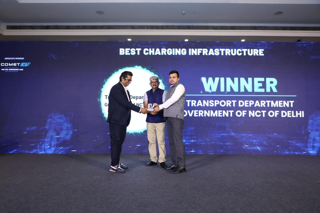 Transport department, Govt of NCT of Delhi was awarded with Best Charging Infrastructure at EV Conclave by <a href="/JagranNews/">Dainik Jagran</a>.  The award was received by CEO, Delhi EV cell <a href="/NMohan_/">N. MOHAN</a> 

Innovation has been the key pillar of success of Delhi EV Policy helping to create Greener Delhi.
