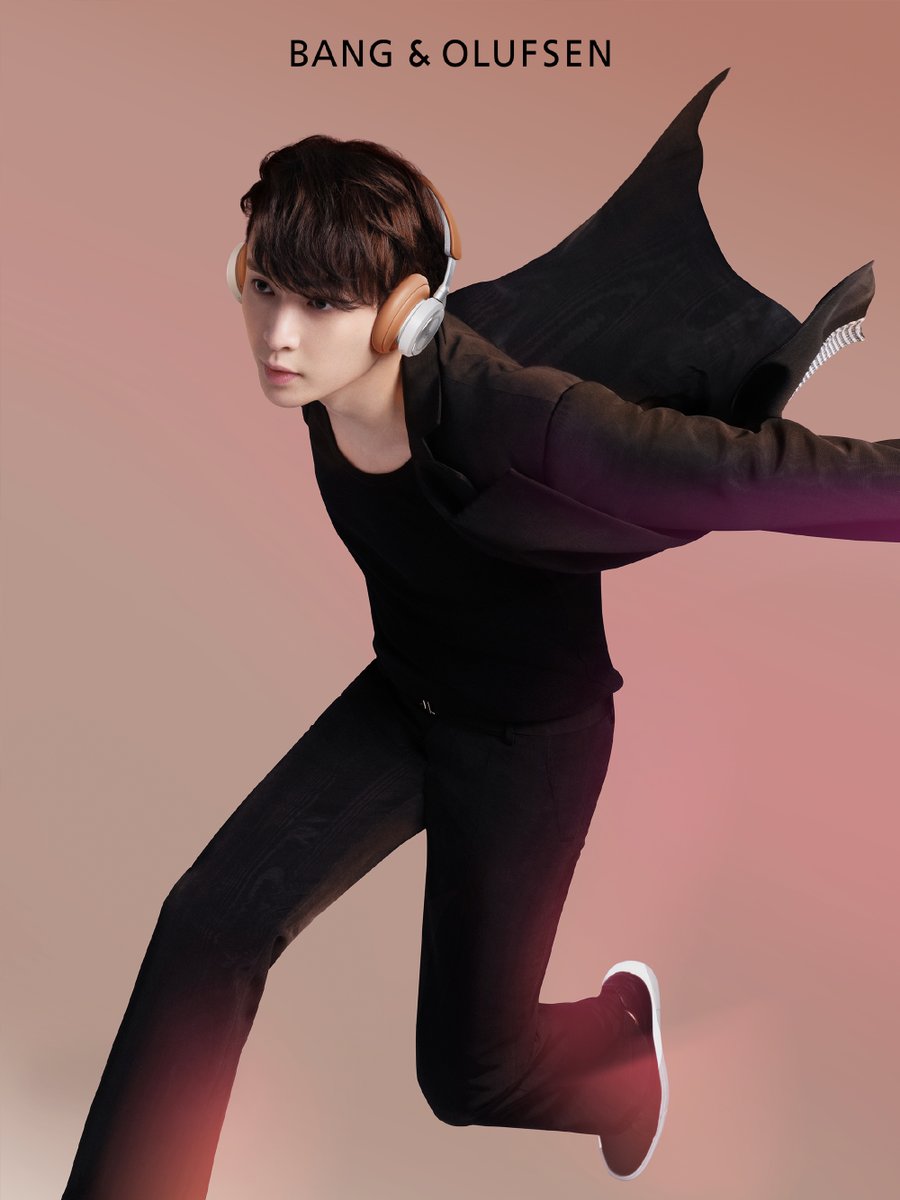 umesub1007's tweet photo. B＆O weibo（20230601）
今日6月1日は国際こどもの日ってことで、レイちゃん登場！！（←）
ヒーローごっこかな？ https://t.co/WcCjhR2iUQ