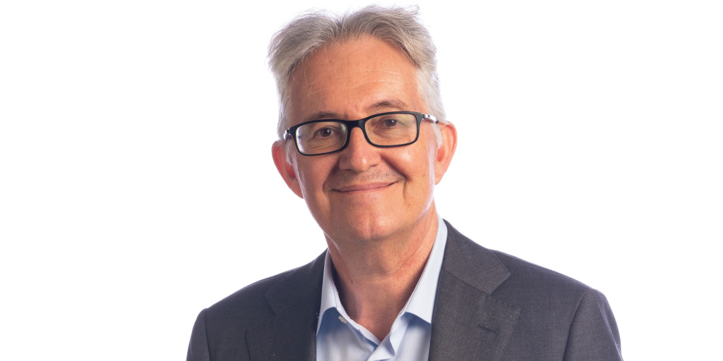 QUT (@qut) on Twitter photo #Brisbane air quality has been worse than Beijing this week thanks to pollution from bushfire backburning #QUT’s Prof Zoran Ristovski tells <a href="/abcbrisbane/">ABC Brisbane</a> (1:49:10), it’s causing health issues as fine particles land in our lungs but it'll get better fal.cn/3yIeW #Brisbane air quality has been worse than Beijing this week thanks to pollution from bushfire backburning #QUT’s Prof Zoran Ristovski tells <a href="/abcbrisbane/">ABC Brisbane</a> (1:49:10), it’s causing health issues as fine particles land in our lungs but it'll get better fal.cn/3yIeW