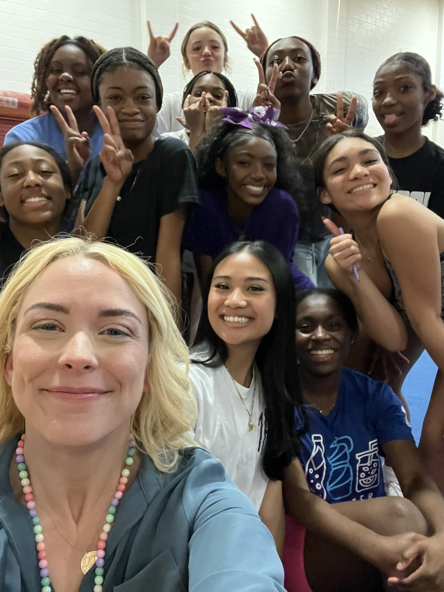 Truly my favorite part of my day is being with these girls 😍