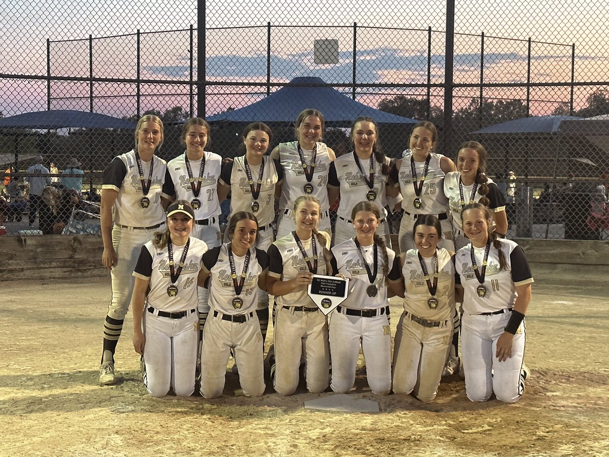 A little late on the post, I just wanted to say how proud I am of our team and how we fought last weekend. Earning the number one seed in our pool, going 7-2, and fighting all the way to the championship. We lost 1-0 to a tough Top Gun team! <a href="/NEGoldDeMontel/">Nebraska Gold 16U</a> <a href="/LnsSoftball/">Lincoln North Star Softball</a>