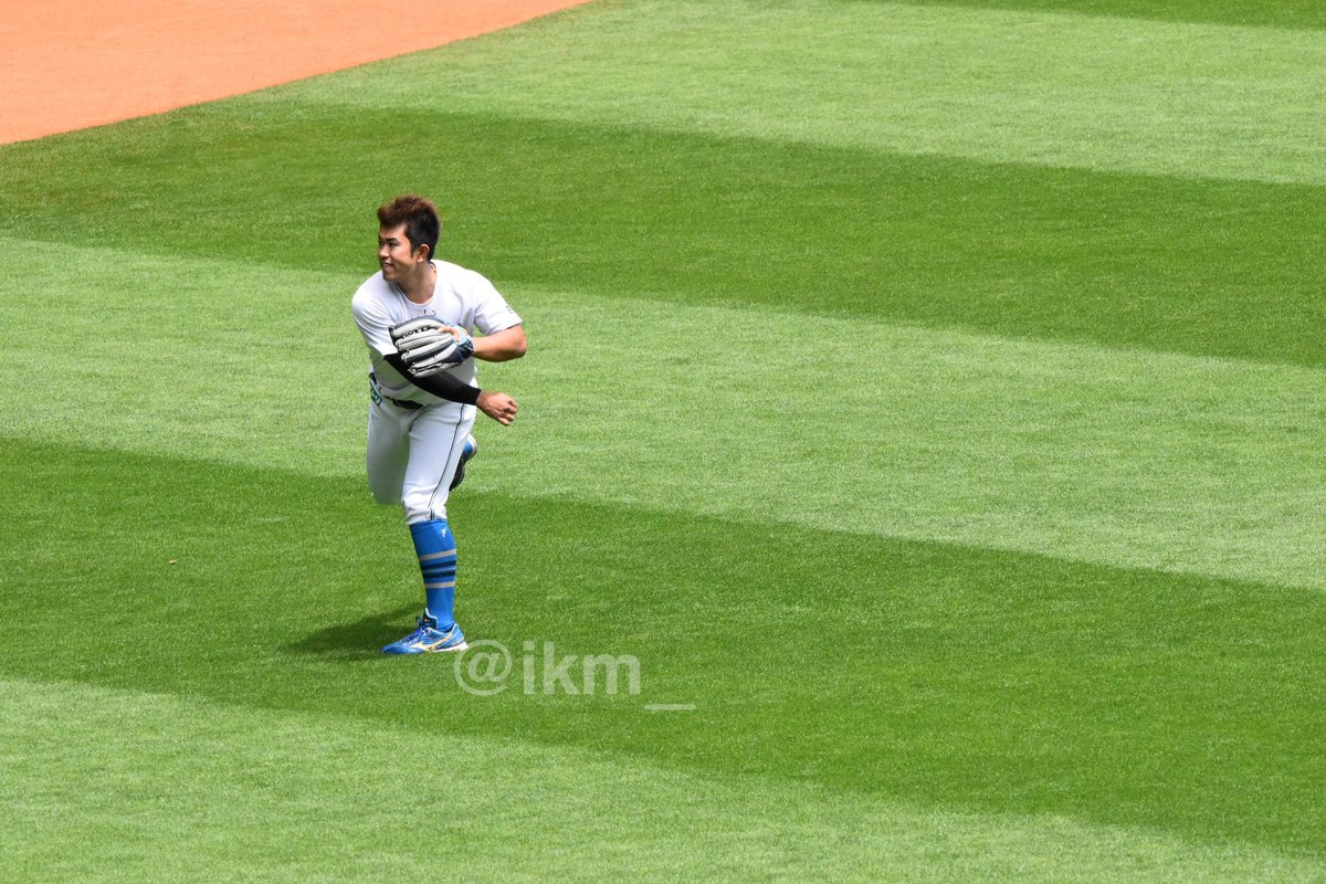 ikm_817's tweet image. キャッチボールしてた☝️

2023/06/01 エスコンフィールド
#lovefighters 
#今川優馬 選手