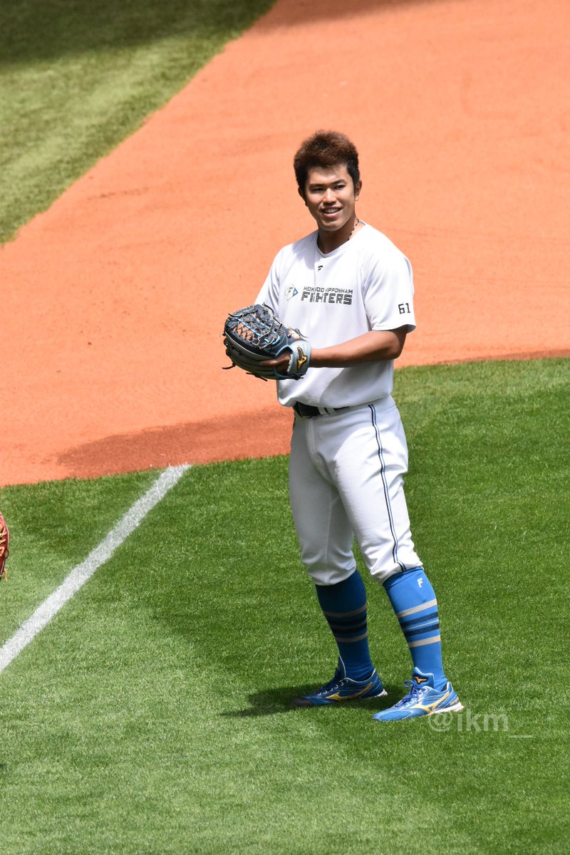 ikm_817's tweet image. キャッチボールしてた☝️

2023/06/01 エスコンフィールド
#lovefighters 
#今川優馬 選手