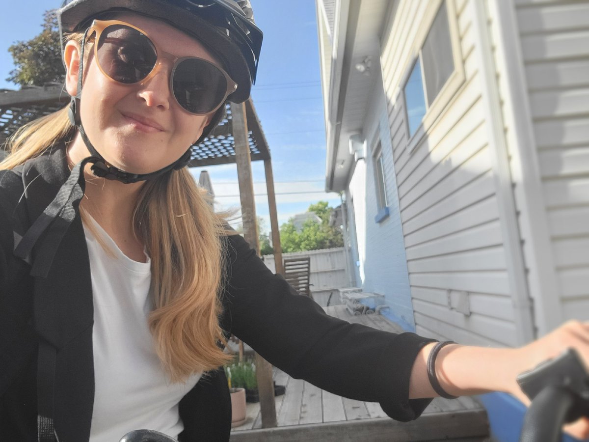 meggplans's tweet photo. Finished up bike month with another ride to the office! It has been an absolute blast getting to bike in nearly every day since the long snow season ended here in SLC. ☀ 🚲 

Tune in this Winter to see if my sweet new commute turns me into an all weather bike rider.

#bikemonth https://t.co/6kuq8LLtDa