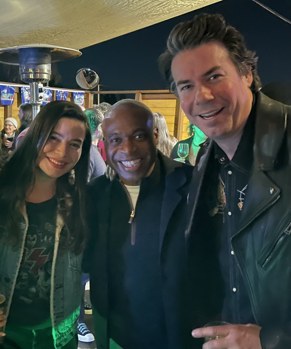 Phill Lewis tweet media