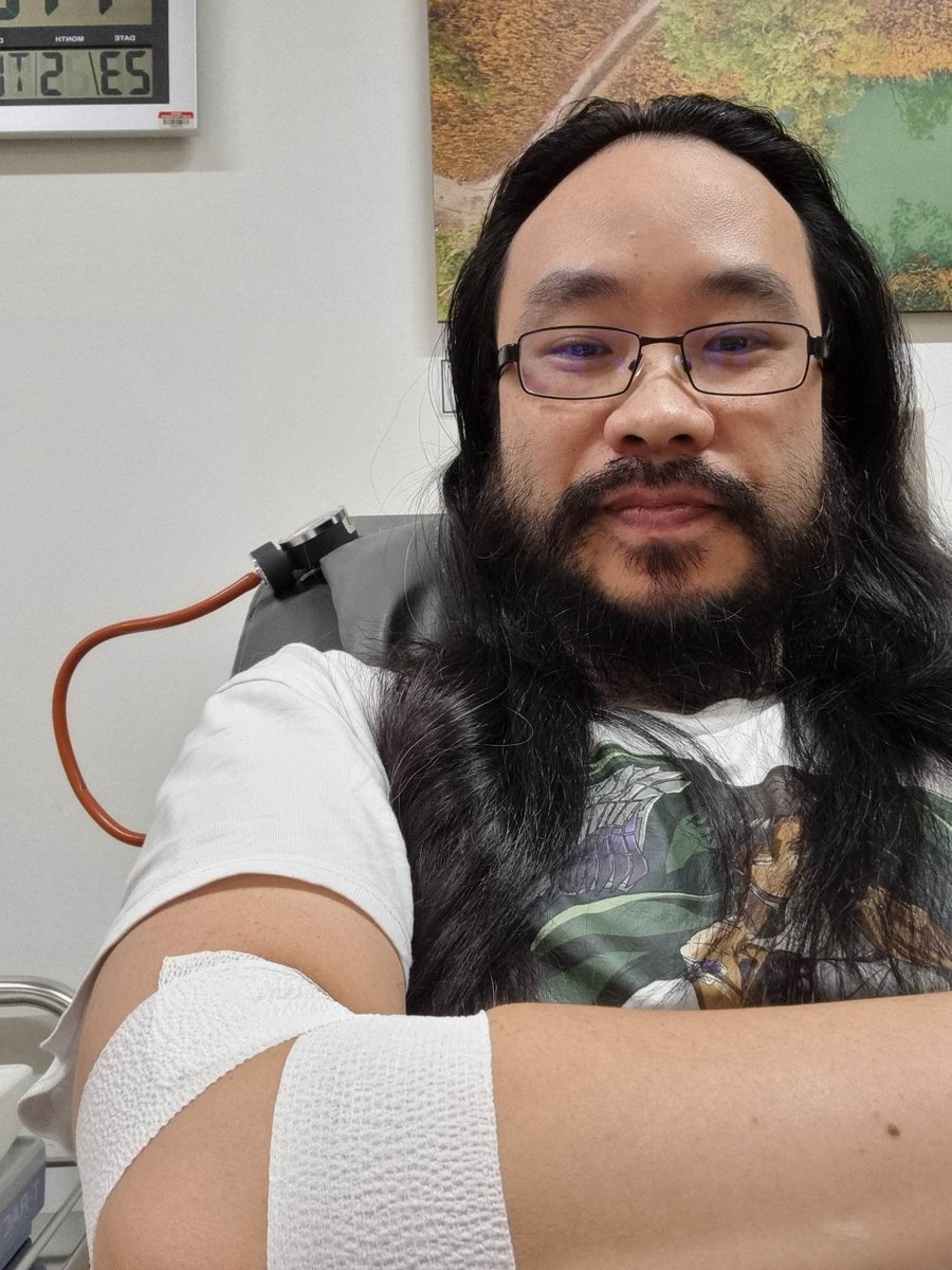 So I donated blood last week and need some help with tips on how to go about donating my hair! 

I was just thinking of cancer council but tips on how to take care of my hair would be great too!!

#blooddonation #donating #haircare #hairdonation
