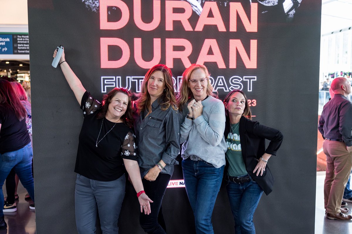 Seattle is ready to party on a wednesday night #UnderOurRoof 🤘🎉

@duranduran | #DDFuturePastTour