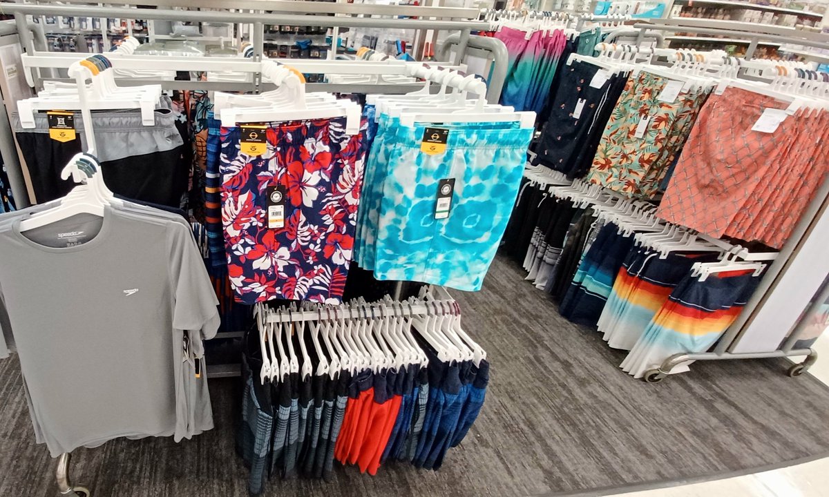 Some of May's smaller projects 😊💕
#target #t1967 #vm #merchandising #worksomewhereyoulove #May2023