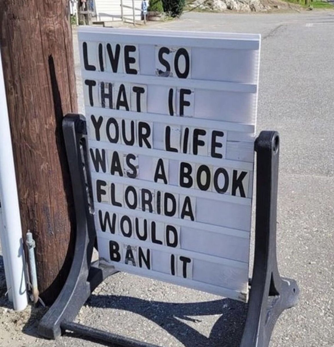 We’re gearing up for a new campaign, witches.

We’ve been tweeting on this for a few days now but if you haven’t yet heard about it, please read (and maybe re-tweet) this tweet.

Bruce Lehrmann was credibly accused of raping Brittany Higgins four years ago. And while he’s
