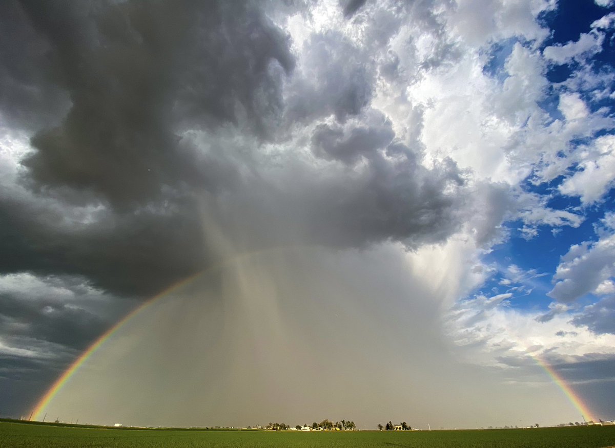 Went chasing #rainbows after work 🤩. #cowx #weldcountymagic