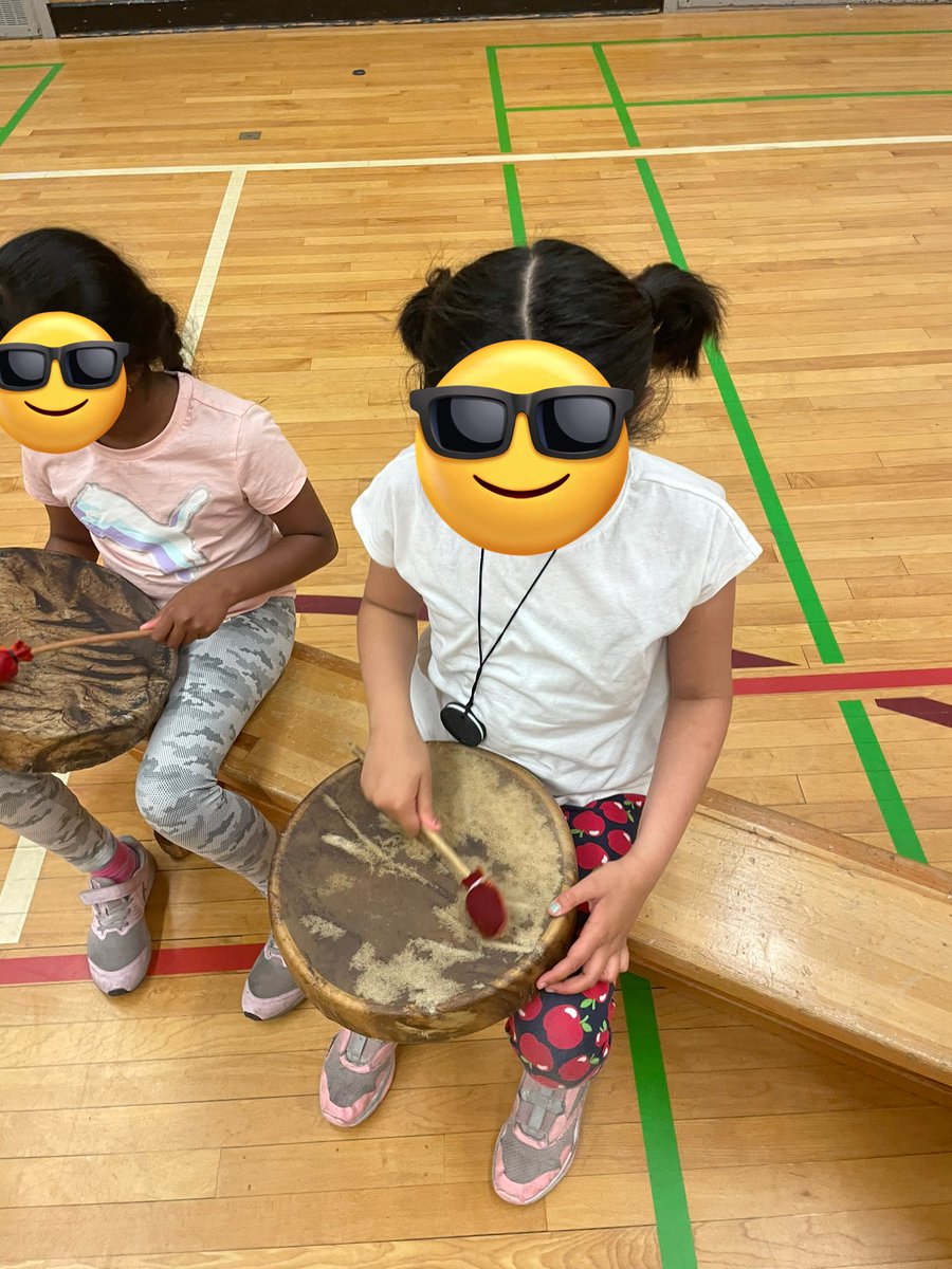 MsAHassel's tweet photo. We had such a wonderful time with Chantal Chagnon yesterday! Students learnt what the drums were made out of as well as various songs! https://t.co/MLLqDBlPUf
