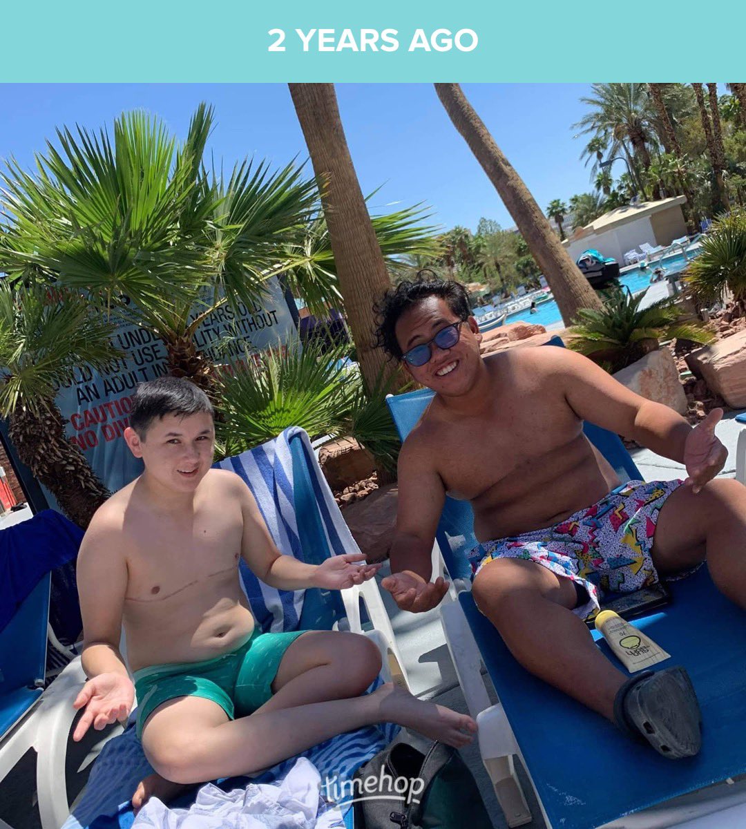 Frankytheshorty's tweet photo. Since pride month is essentially startin
I’m gonna make at least 1 post daily that gives me #transjoy #gendereuphoria #LGBTQjoy as a whole 
Here’s my first post 
It’s a throwback post with @JaceCarRaceCar but it still gives me so much joy being friends with them and @jesscantlead https://t.co/jLjvswt7D2