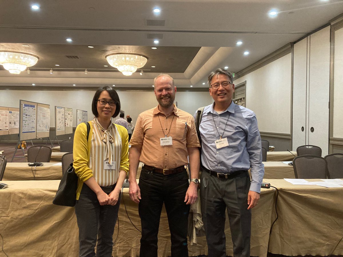 Tim Lian, Emory, JCP-EIC (@timlian5) on Twitter photo It was great seeing former students John Asbury and Jier Huang <a href="/jierzzh/">Jier Huang@BC</a> at the annual DOE Solar Photochemistry meeting—-feel like a proud old parent. Thanks to Minglee Tang <a href="/MingLeeTang1/">The Tang Group</a> for the nice pic It was great seeing former students John Asbury and Jier Huang <a href="/jierzzh/">Jier Huang@BC</a> at the annual DOE Solar Photochemistry meeting—-feel like a proud old parent. Thanks to Minglee Tang <a href="/MingLeeTang1/">The Tang Group</a> for the nice pic