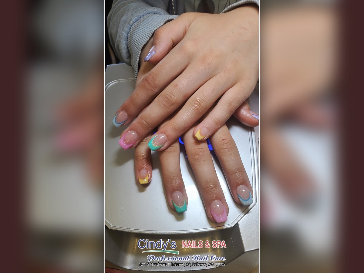 🎊Colors nails design. Join us today and have fun with your new nailstyle ❤️
#Cindy #Nails #Spa
cindynail-bellevue.com