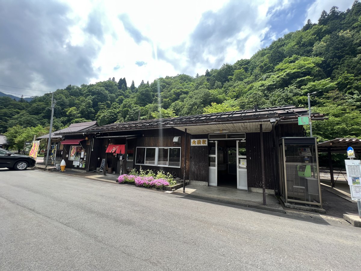 dento044082's tweet photo. 越美南線→越美北線乗り通し(?)
前半戦終了 https://t.co/5SJuy8GERM