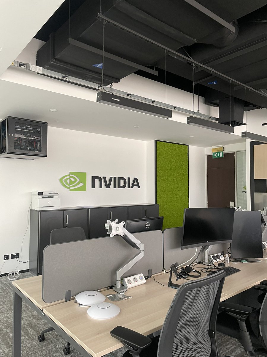 I'm thrilled to embark on a new role that expands my focus from Africa to the Middle East & Turkey. Excited to work in these market to build AI ecosystems for developers, start-ups & VCs. The timing couldn't be more perfect, with NVIDIA's AI advancements 🚀 us into the $1T Club.