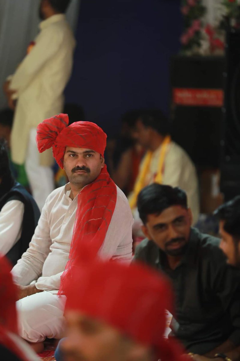 થરાદ વિધાનસભાના પૂર્વ ધારાસભ્યશ્રી <a href="/GulabsinhRajput/">Gulabsinh Rajput</a> જી ને જન્મ દિવસની હાર્દિક શુભકામનાઓ.
#HappyBirthday 
#GulabsinhRajput