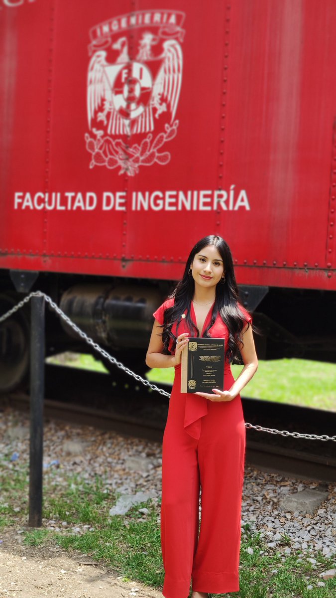 bsj2199's tweet photo. Estoy enormemente feliz de haber presentado mi tesis el día de hoy y haberme titulado como Ingeniera Geóloga en la @FIUNAM_MX 💘🧚‍♀️ https://t.co/clszwtEkU4