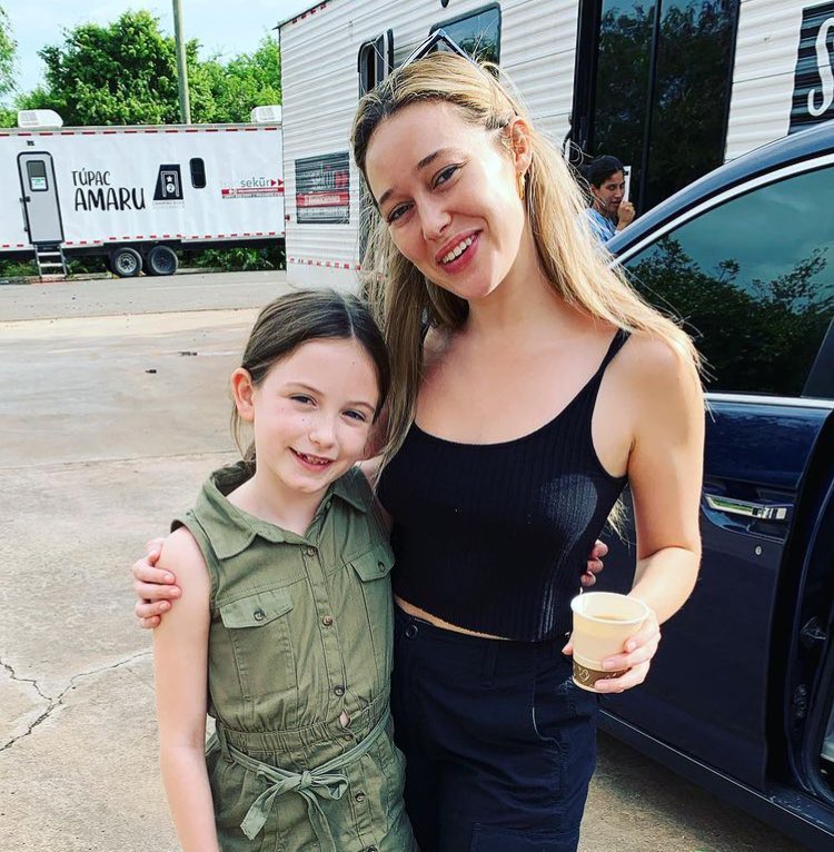 claire thomas &amp; emily thomas