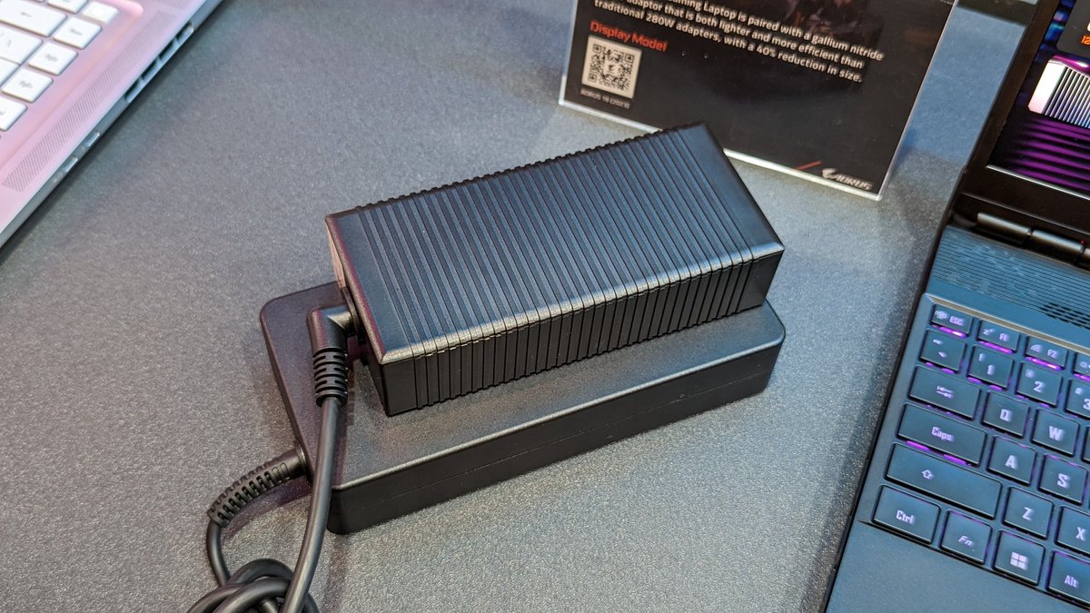 UNIKO's Hardware 🌏 on Twitter "AORUS Power Efficiency The AORUS 16