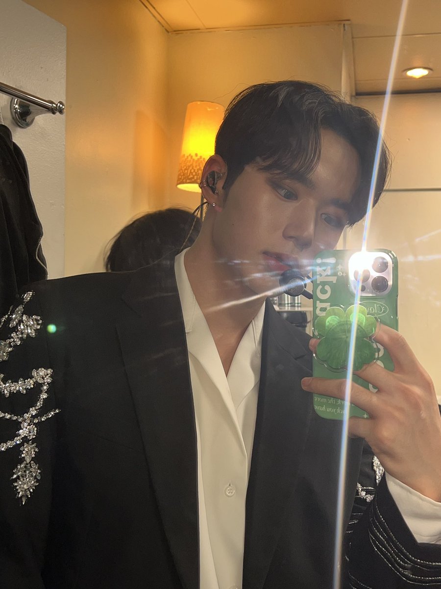 WEi__Member's tweet photo. [#준서] in Los Angeles❤️

#위아이 #WEi 
#WEi_2ND_WORLD_TOUR #PASSION 
#위아이_가보자고 https://t.co/210CgW72oK
