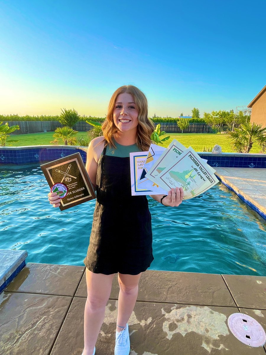 Silver Slugger Award, Sutter High Gold Scholar Athlete, PVL Scholar Athlete Award & 1st team All League. #junioryear