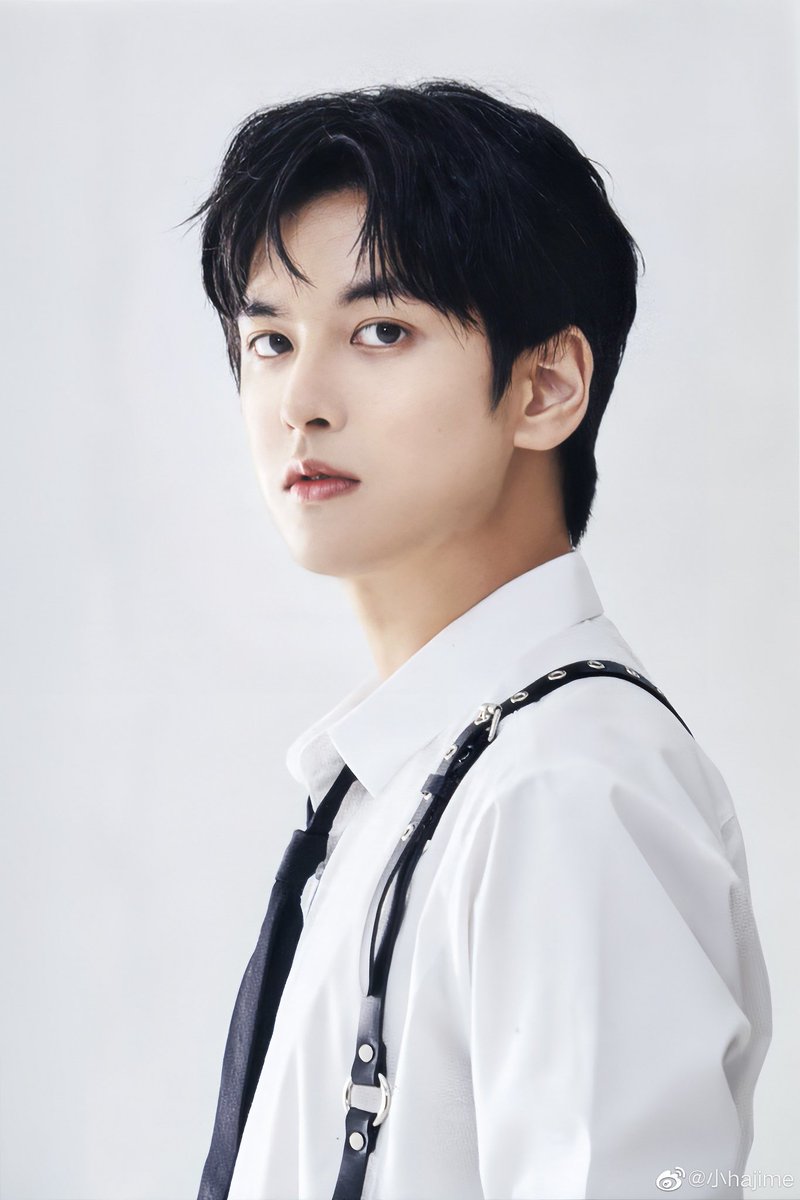 youngmasterjcw's tweet photo. I'm promoting actor Jung Chanwoo here. He's smart, easy to adapt, doing acting class regularly, was a child actor with 8+ projects filmography, and coming back as an actor with a cinerama not long ago

 Side character is okk too https://t.co/OmnHeHIcsX