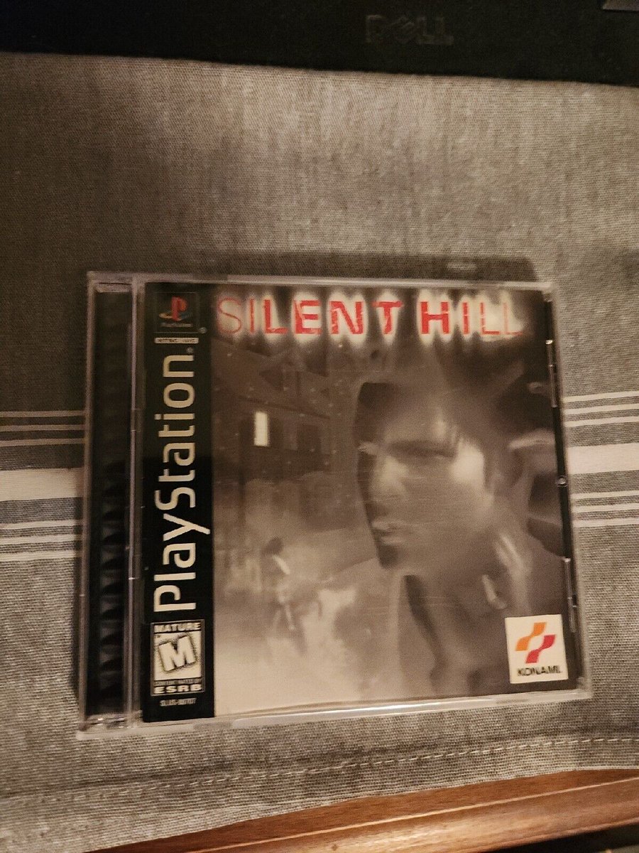 Team Retro Games tweet media