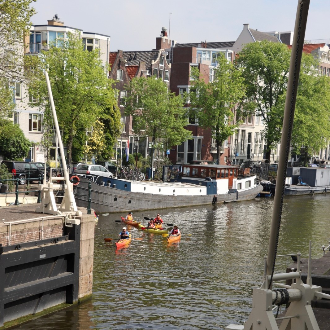 dutchwaterweek's tweet photo. 🌊 | Morgen om 16:00 uur gaan we de grachten van Amsterdam op met de kano!🛶 Wil je mee met de kanotocht? Kijk op onze website voor meer informatie. Tot morgen 🤩 #DutchWaterWeek #DWW https://t.co/J6BdllLcSe