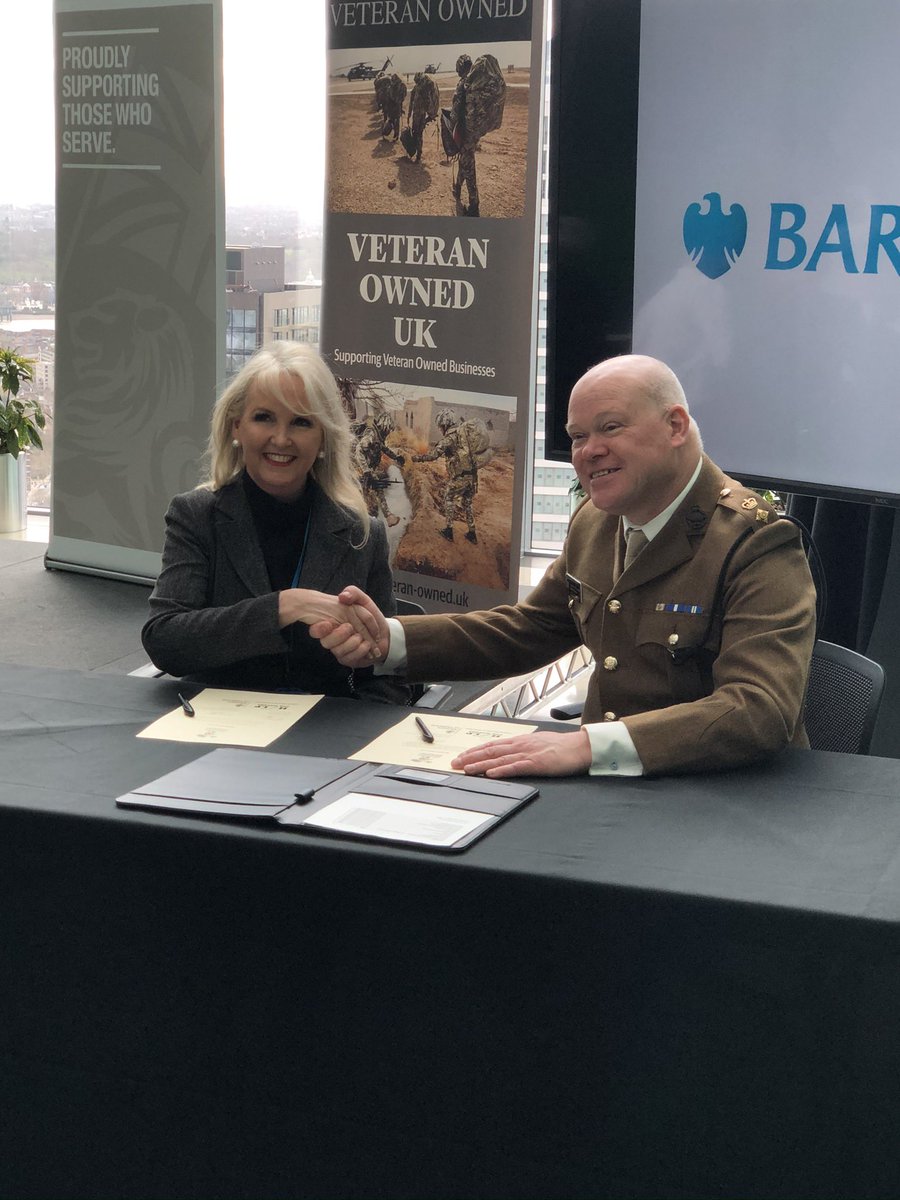 I’m proud to have signed the #ArmedForcesCovenant … Moving house & #military life go hand in hand. 
My moving guides are also available to order from our website & the fabulous #NAAFI shop…but do ask the companies helping you if they supply them first😊

helpformovers.uk