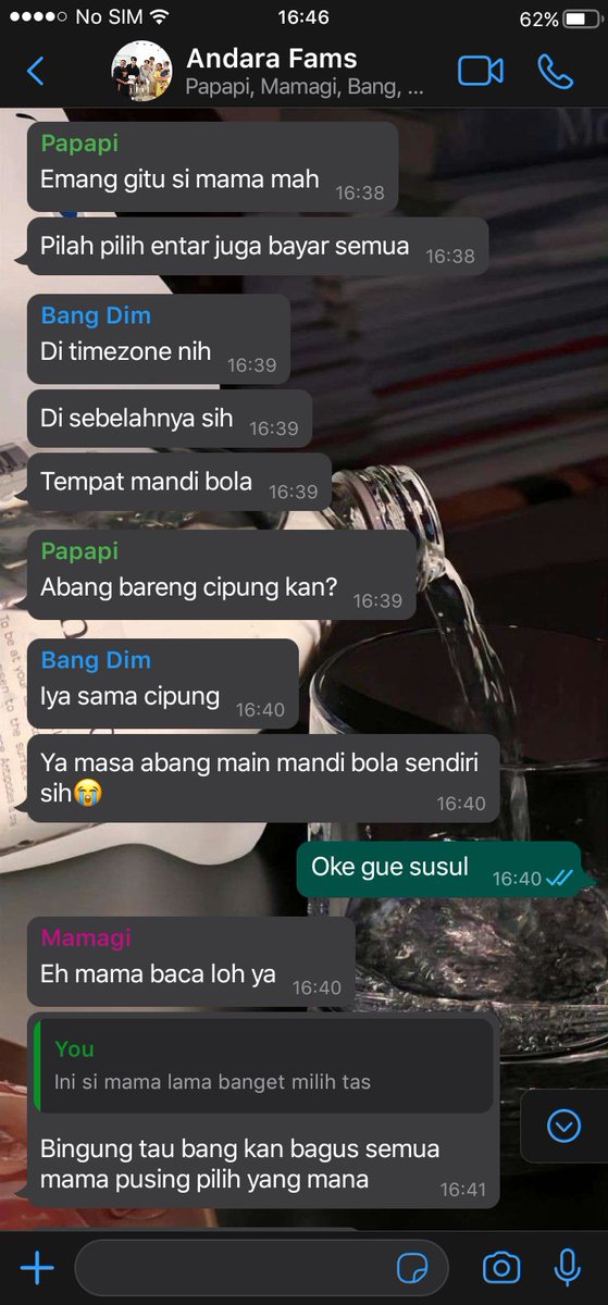Daily chat Andara's Family

— nct dojaejung two tweets au with rans (raffi, nagita, rafathar, cipung)