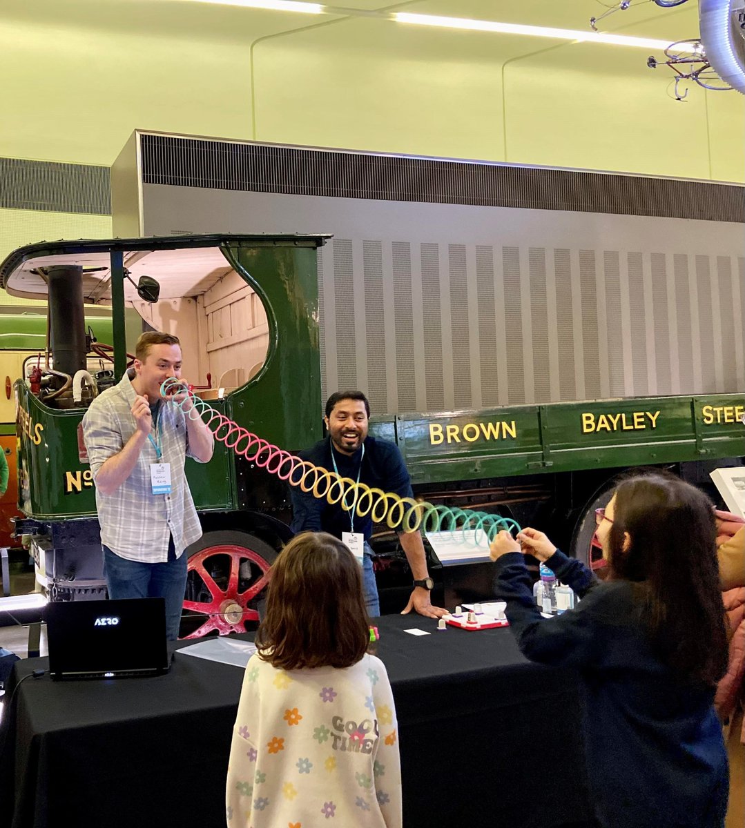 Strathclyde Public Engagement tweet media