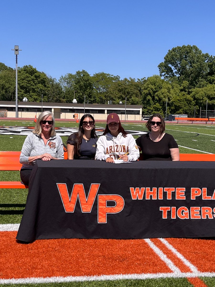 White Plains Swim and Dive tweet media