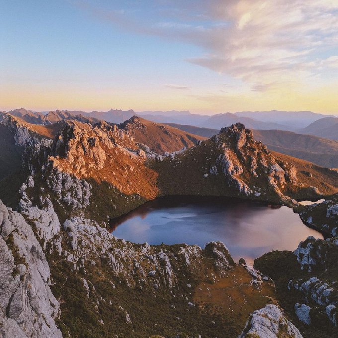 The rules in @tasmania&nbsp;are simple - if the mountains call, you answer! 📞⛰️  Kudos to IG/moistmark for<a class="tags" target="_blank" title="On Twitter" href="/?out=eyJ0eXAiOiJKV1QiLCJhbGciOiJIUzUxMiJ9.eyJpYXQiOjE3MjA4MzI3NTUsImlzcyI6InR3cG9ybnN0YXJzLmNvbSIsIm5iZiI6MTcyMDgzMjc1NSwiZXhwIjoxNzUyMzY4NzU1LCJyZWRpcmVjdF91cmwiOiJodHRwczovL3R3aXR0ZXIuY29tL3Rhc21hbmlhIn0.oN6tzjF4Cp9bC5LTTLR6ACd4bbkzz22CVYkYoEEDCdM_KtqR4ByHPevhSBvG9mR_l-iZ60AFqVHqDRDV_OllCg">@tasmania</a><a href="/tag/tassie"class="tags"><span>#tassie</span></a><a href="/tag/seeaustralia"class="tags"><span>#seeaustralia</span></a><a href="/tag/comeandsaygday"class="tags"><span>#comeandsaygday</span></a><a href="/tag/lakeob"class="tags"><span>#lakeob</span></a>
