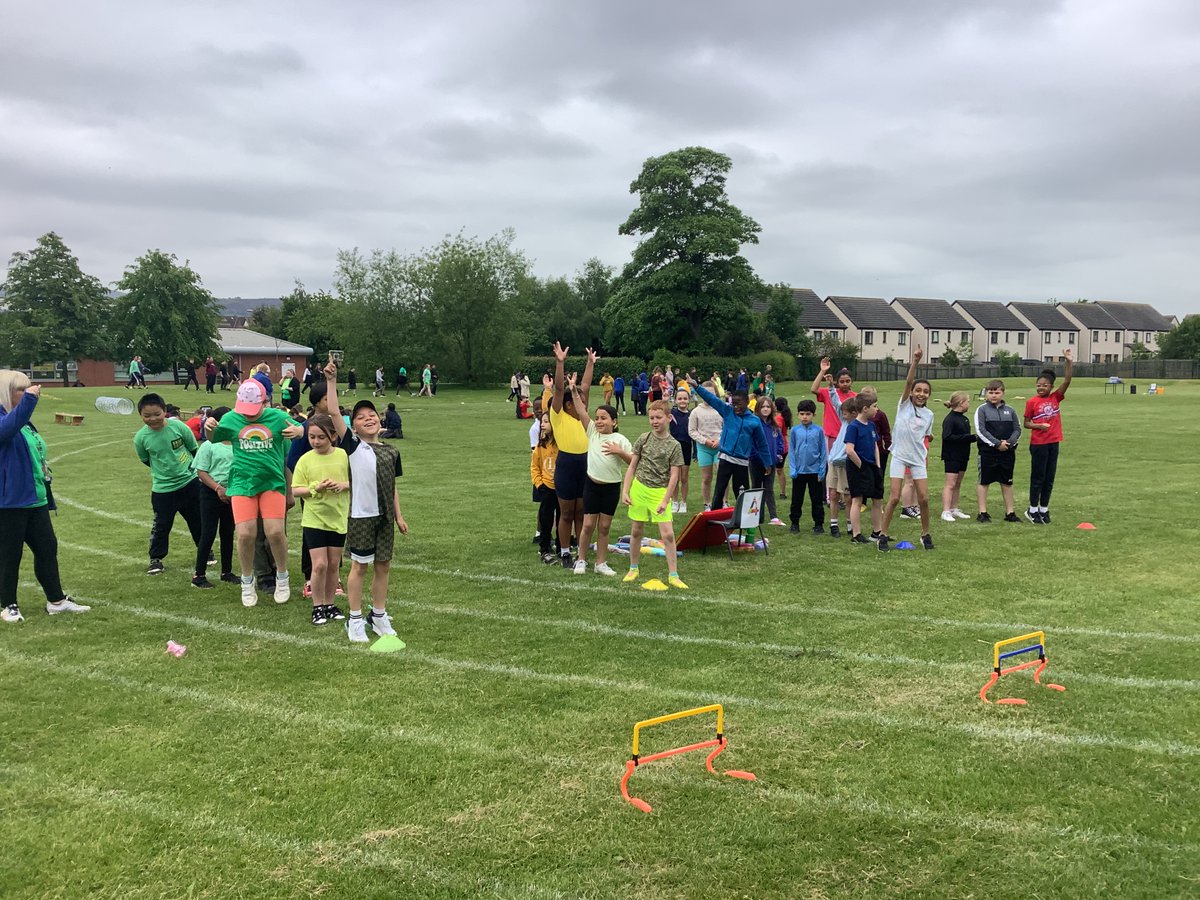 Broomhouse Primary 5 tweet media