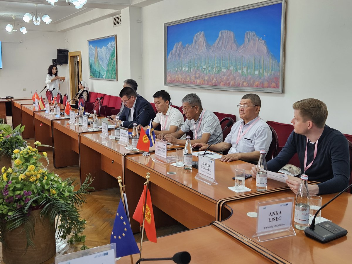 AnkaLisec's tweet photo. Intensive training and a workshop in Osh https://t.co/ea30UMG857 within @EUErasmusPlus project GeoTAK https://t.co/kCVBkaURP0, coordinated by @UPV with EU partners @UL_FGG @KTHuniversity, @VUBrussel supporting Armenian and Kyrgyzstan universities #geoinformatics #EarthObservation https://t.co/E46cT2N54i