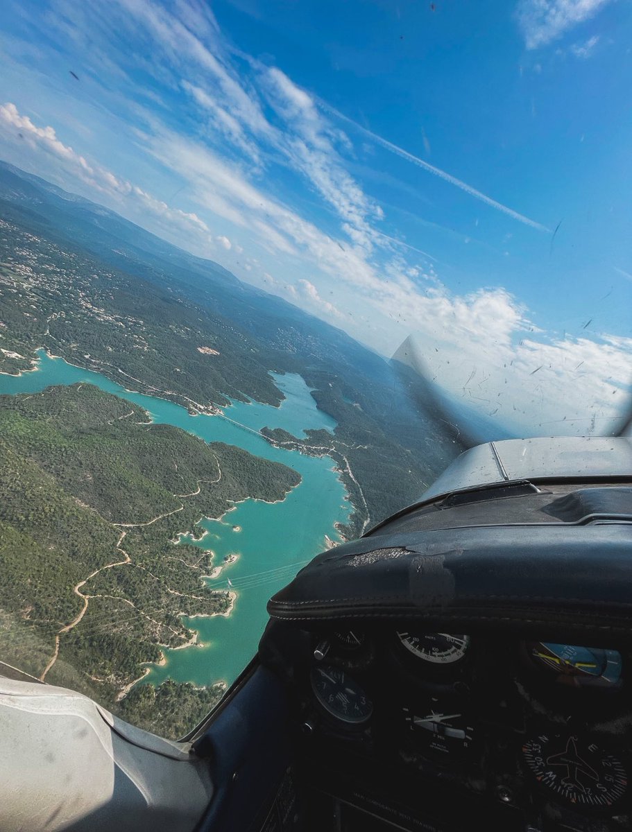 FalletMaxime's tweet photo. La beauté de l’arrière pays Niçois 😍
#avion #france #travel https://t.co/1c2qlmvLYb