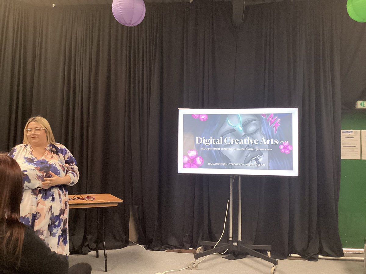 Linzi_Holliday's tweet image. @Hawick_HS’s Mrs Anderson shared the HHS Digital Creative Arts course at the Inspiring Festival today. Showing how she is getting learners workplace ready for digital careers 
Using real life experiences + industry links. Fab work from our Learners - so inspirational. #HEARD