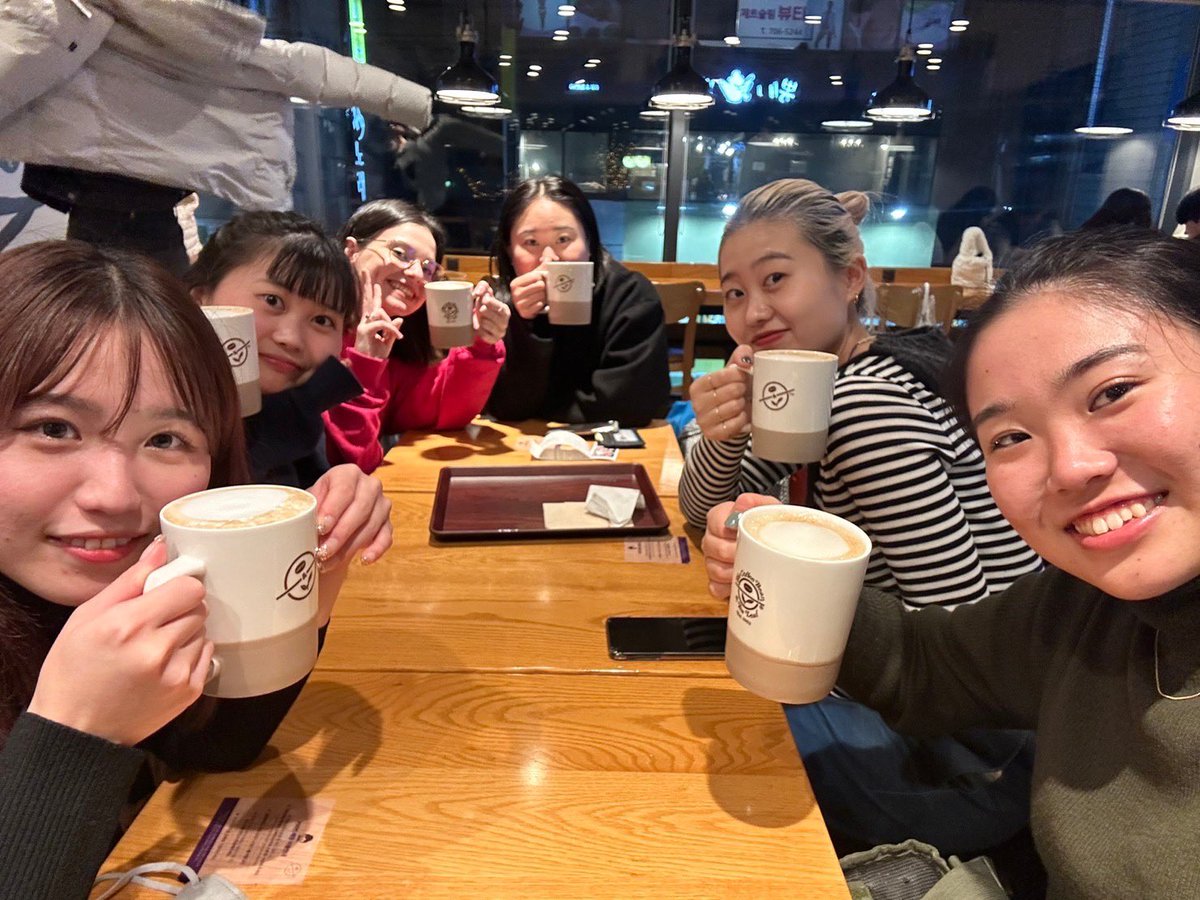 osa26kuma's tweet photo. 友達不足 https://t.co/UzNy1ERyJv