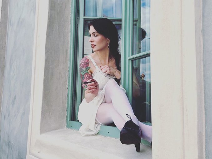 It’s summer. https://t.co/l7RCUE6VRA