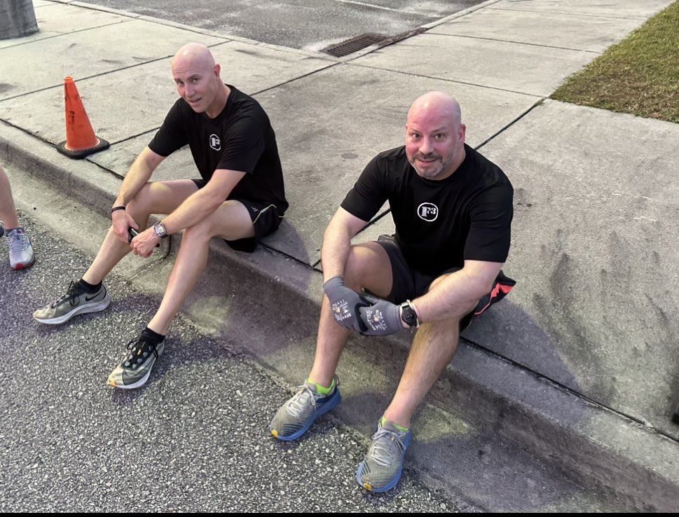 F3Voltron's tweet photo. 14 @F3Arena pax completed 4 corners of exercises and almost ran a 5k. 100 merkins, squats &amp; BBSU for Jay, and Da Bear crawls. Needed a little cheese to go with some whine. Great sunrise, too! Devo: Phil 4:11,12 Contentment. Go make it a great Thursday! @F3LexSC #F3Counts https://t.co/D98mAQynTO