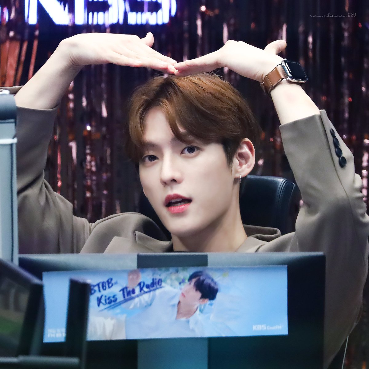 230531 비키라

진짜 많이 사랑해

#비투비 #이민혁 #허타 #허타람찌
#BTOB #HUTA <a href="/btob2mh/">HUTA</a>