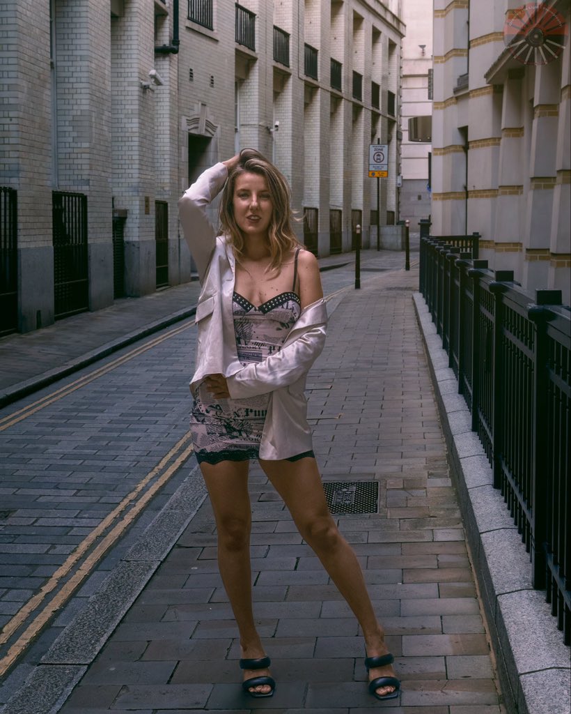 There’s many hidden places to find in the city with model: @viviana_pozzo_model #photooftheday #photography #photographer #photo #photoshoot #model #london #londonlife #londonphotography #londonphotographer #lovewhatyoudo #shotwithlove #throughthelens #legsfordays #italianmodel