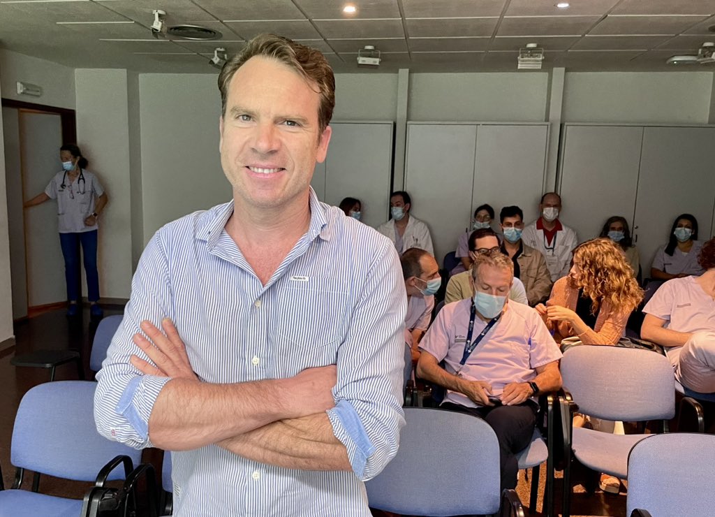 #ISABIAL 

El investigador José Luis Ibáñez participa en las Sesiones de ISABIAL con el tema “Ablación con radiofrecuencia del istmo-cavotricuspídeo con alta potencia y corta duración en pacientes con flutter auricular típico”

🖥️ Síguela👇🏻

isabial.es/evento/ablacio…
