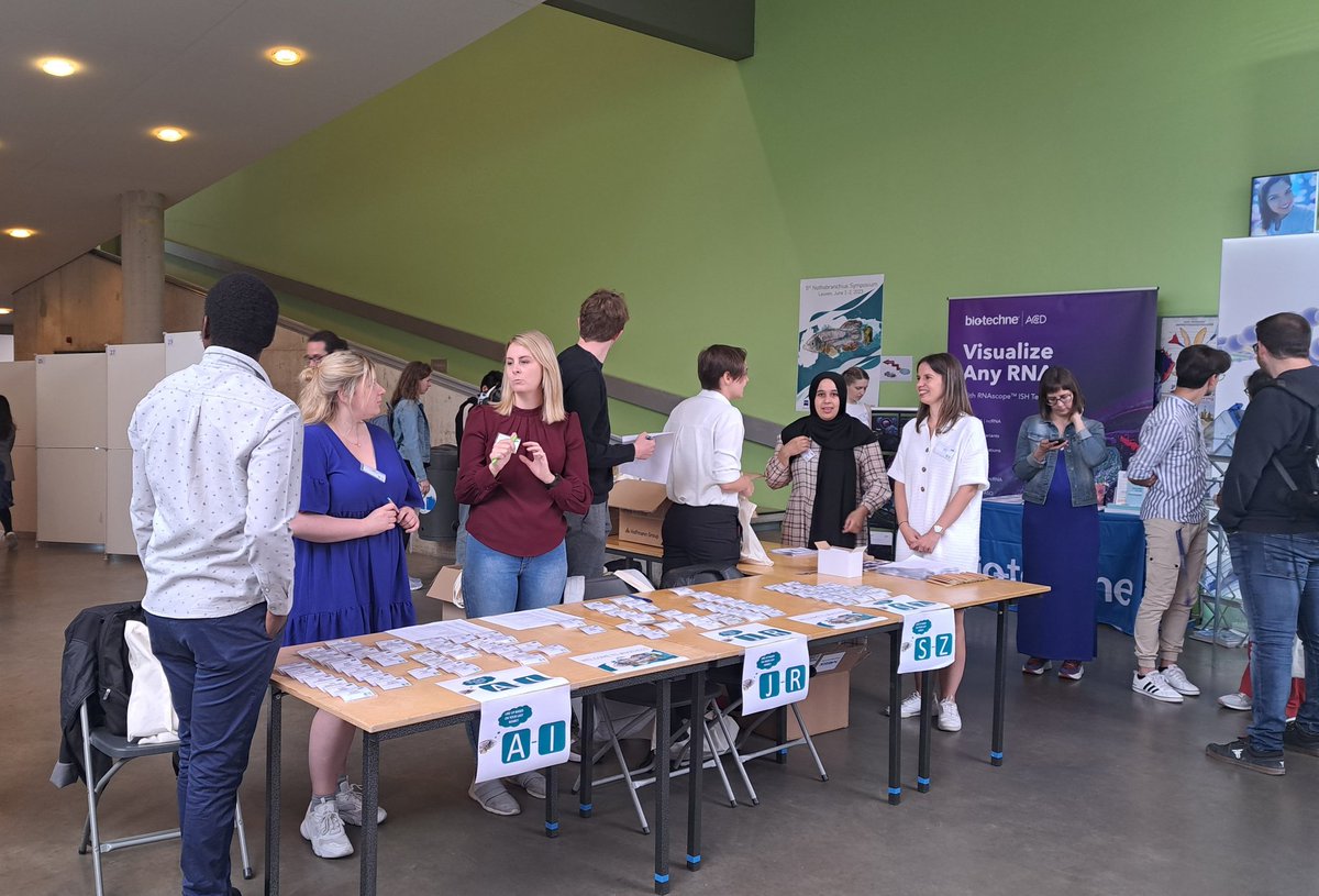 MoonsLab tweet media