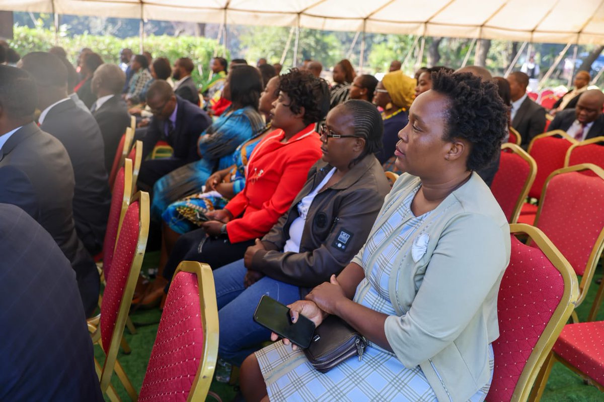 Zimbabwe Update on Twitter "RT President Emmerson