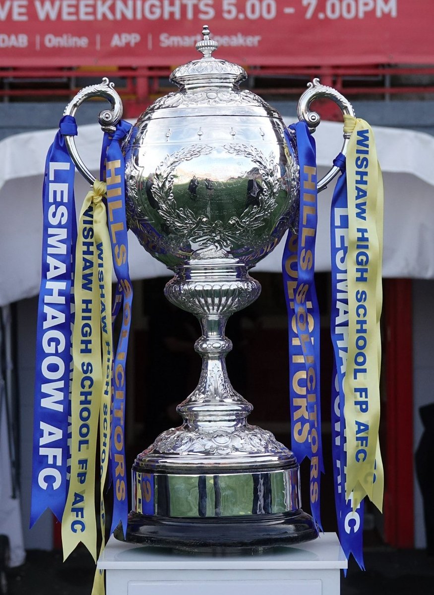 Castlemilk Dynamo (@cmilkdynamoafc) on Twitter photo 🔴⚫️ MATCHDAY ⚫️🔴
Cinema Cup Final
Dynamo v Bannockburn
7:30 kickoff at <a href="/StenhousemuirFC/">Stenhousemuir FC</a>
m.facebook.com/story.php?stor… 🔴⚫️ MATCHDAY ⚫️🔴
Cinema Cup Final
Dynamo v Bannockburn
7:30 kickoff at <a href="/StenhousemuirFC/">Stenhousemuir FC</a>
m.facebook.com/story.php?stor…