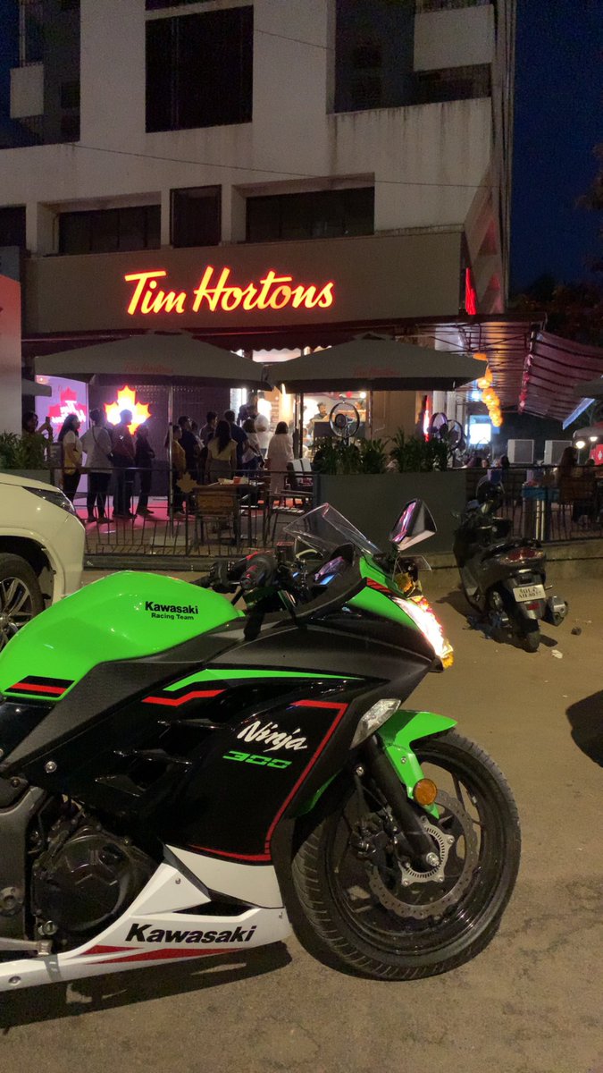 Sethjiiii's tweet image. First Kawasaki ninja 2023 in front of First Tim Hortons Store in Mumbai #Trending #bike #recentblog
